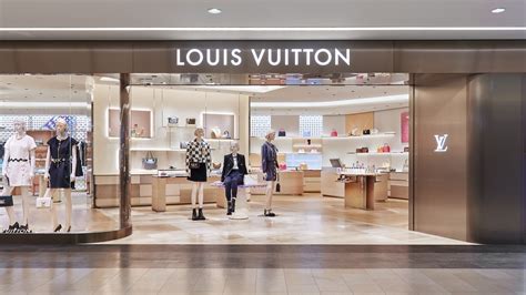 louis vuitton narita airport|Louis Vuitton Narita t1.